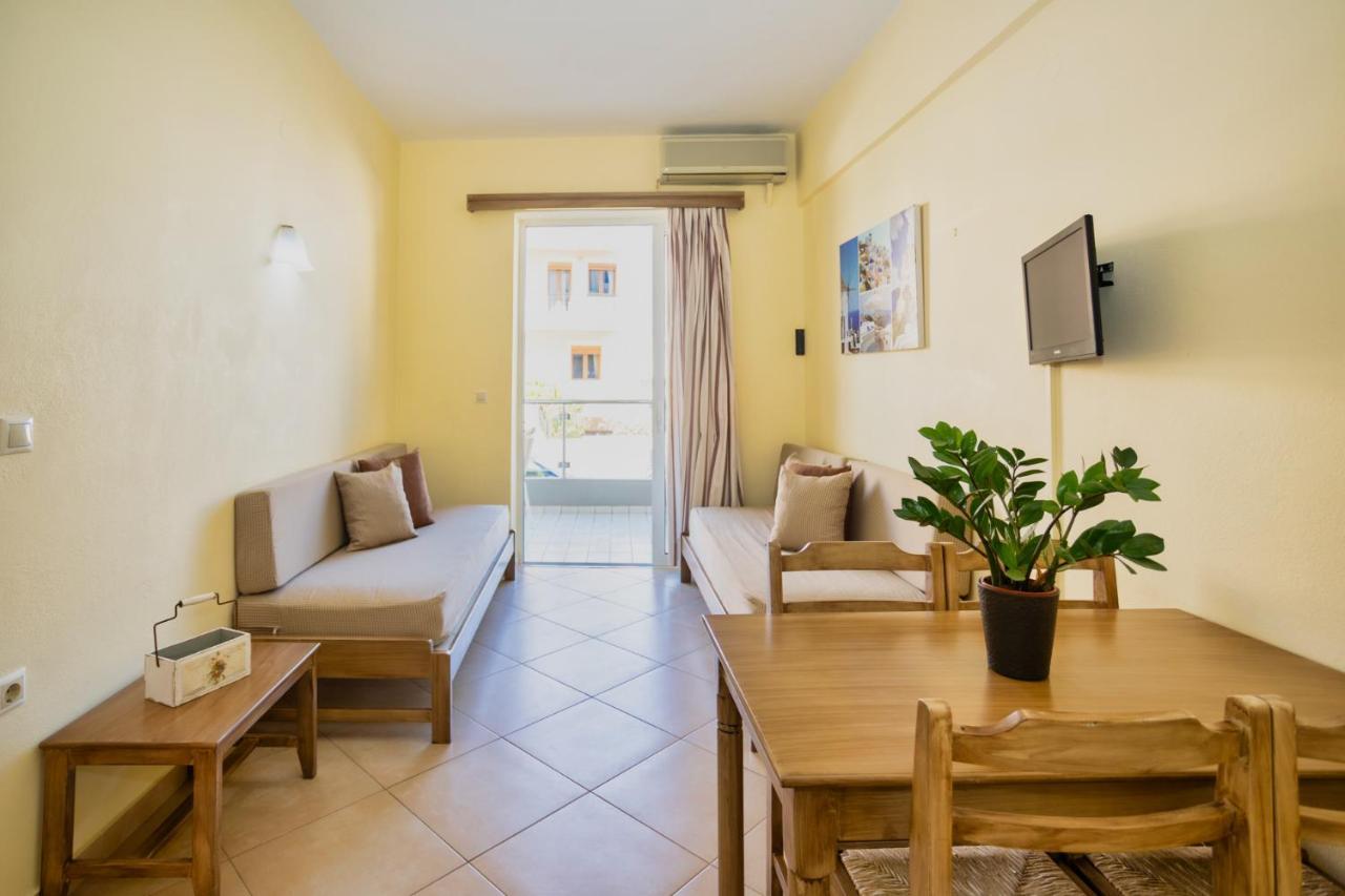 Daisy Hotel Apartments 레팀노 외부 사진